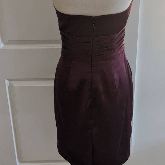 Purple POCKETED strapless satin style dress! - Picture 5 of 7